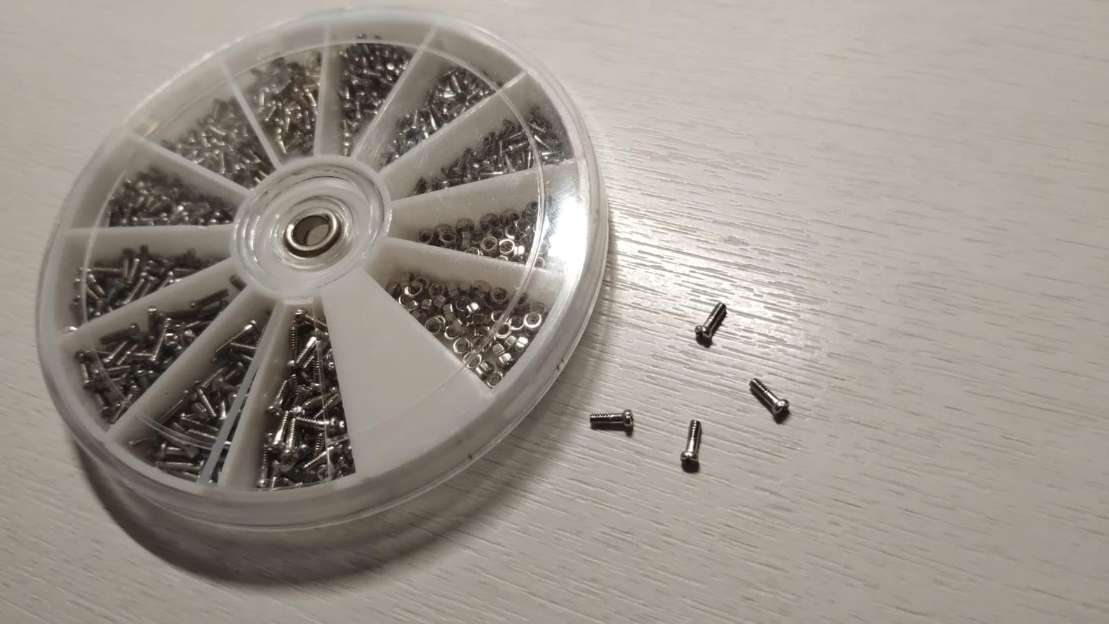 TICFOX kit mini viti dadi inox 600 pezzi M1-M1.6