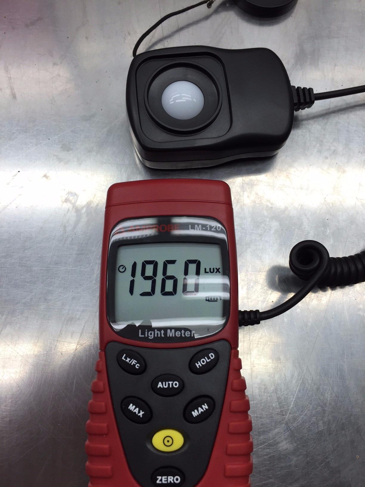 Beha LM-120 Luxmetro Digitale con Data Hold