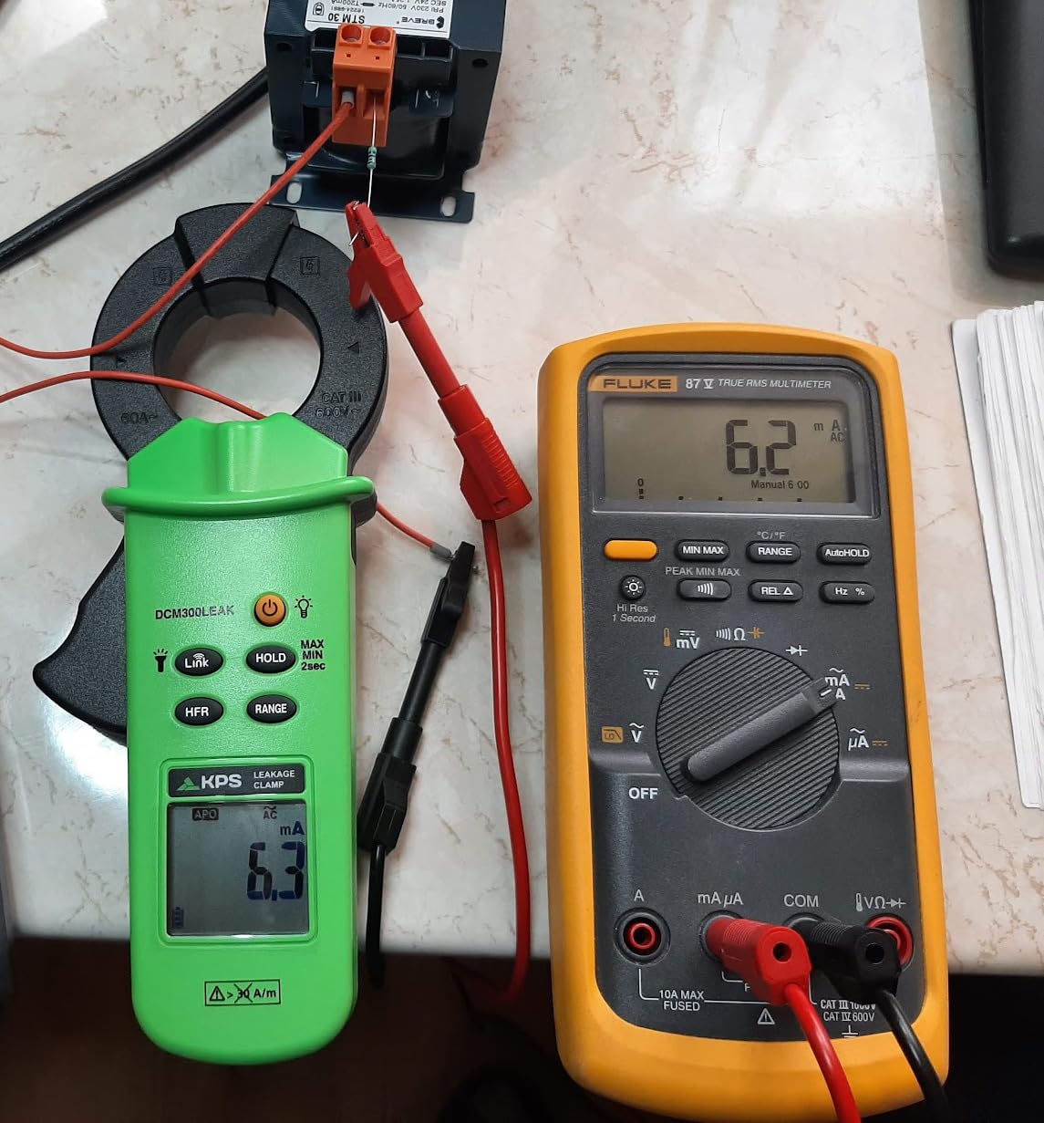 KPS DCM300LEAK pinza dispersione TRMS 60A Bluetooth LPF